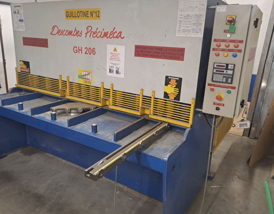 isaille Guillotine DESCOMBES PRECIMECA GH 206
